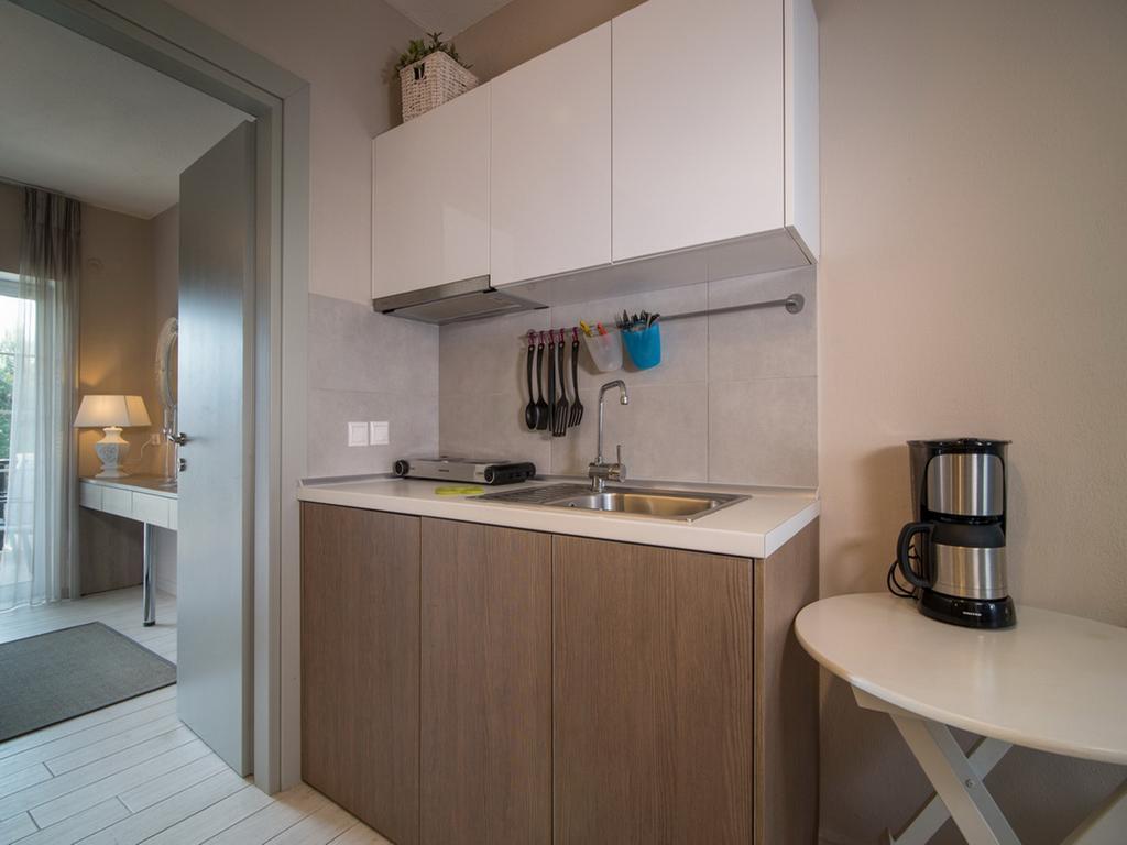 Apartament Frau Irenes Haus Sarti Zewnętrze zdjęcie